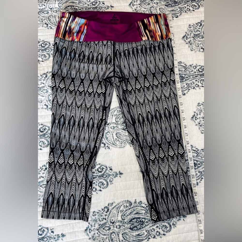 Women's prAna capri‎ leggings